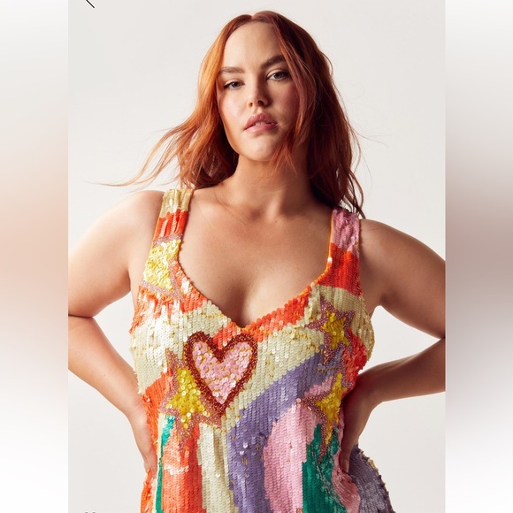 Stars and hearts sequin mini dress - Picture 5 of 7